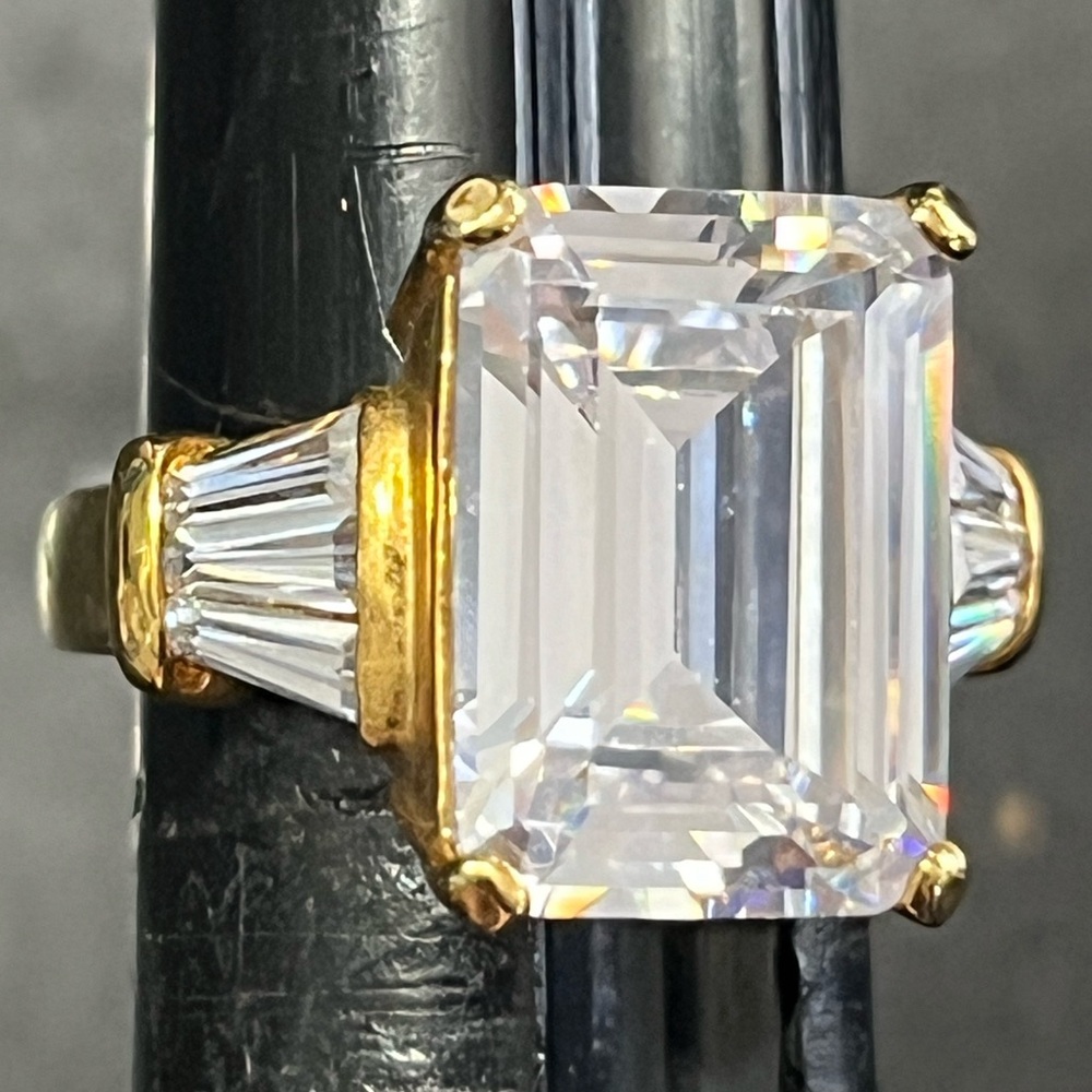 10ct emerald step cut Cz channel set baguettes engagement statement wedding ring - Picture 2 of 3